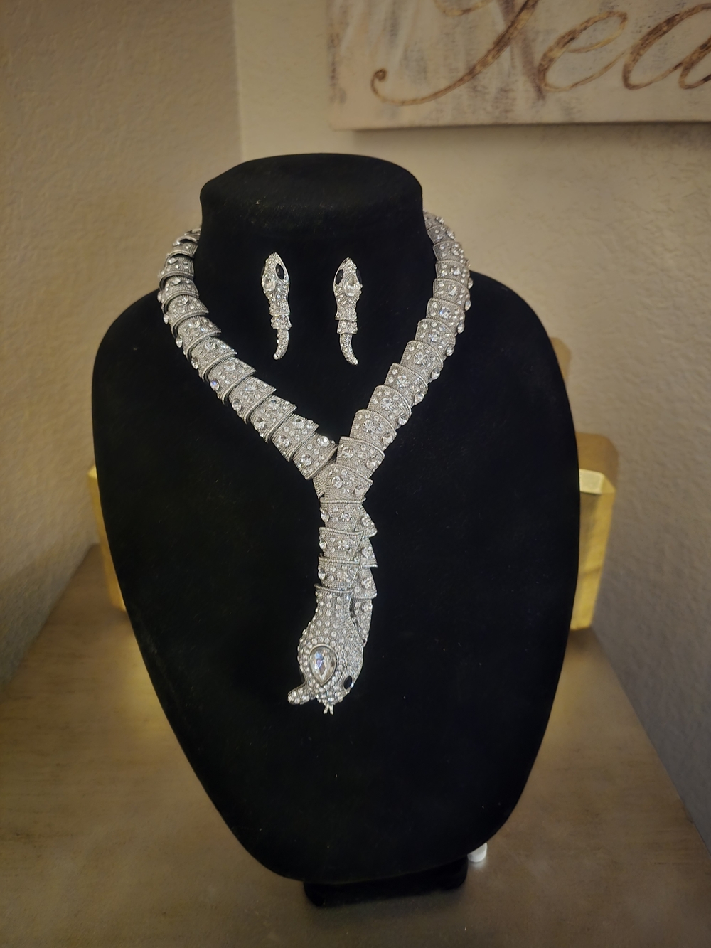Snake Pattern American Diamond Choker Set With Black Stones